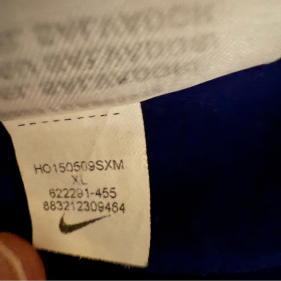 Women's Blue Nike Hoodie Sweater. Used. XL. Dri-Fit. Thumb holes. - Picture 5 of 9